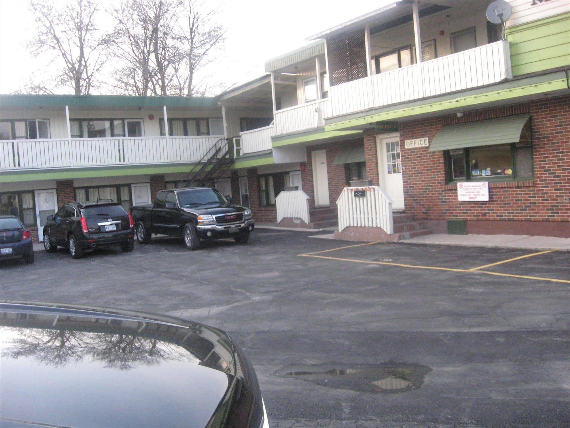 All Seasons Motel Порт Елгин Екстериор снимка