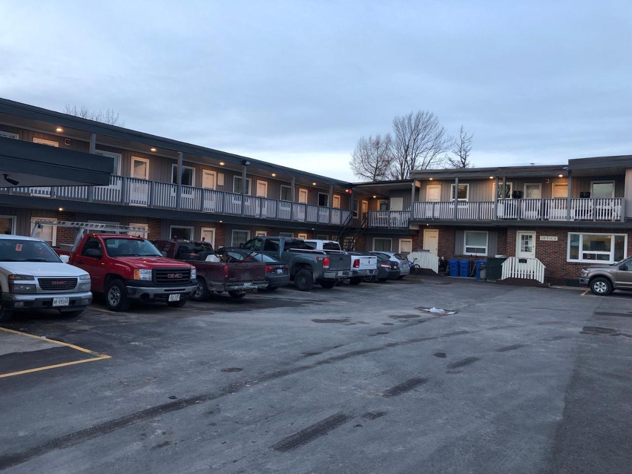 All Seasons Motel Порт Елгин Екстериор снимка